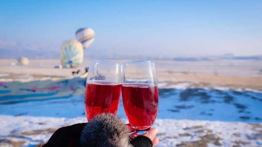 Cappadocia Winter Champaigne Toast