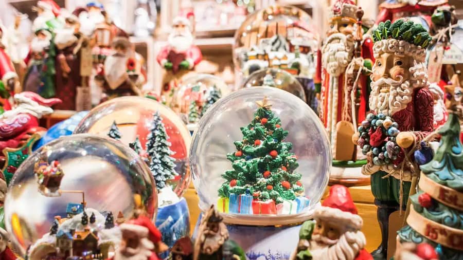 Prague Christmas Window Lights