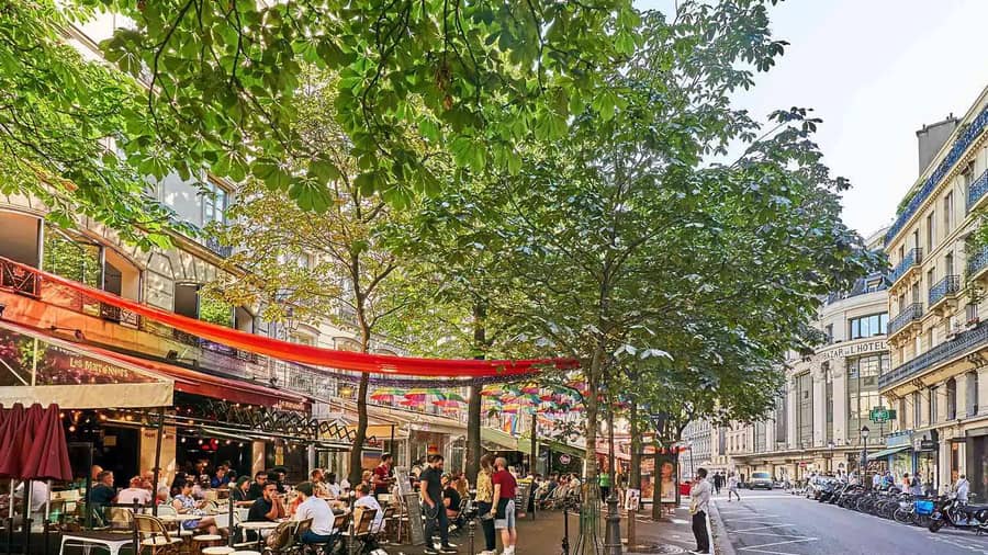 Paris Le Marais Neighborhood