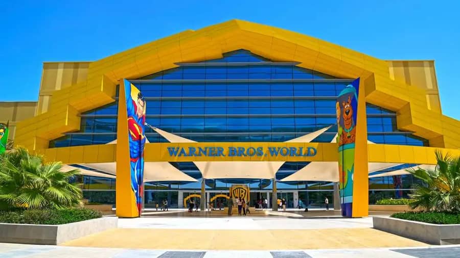 Shutterstock 2447678409