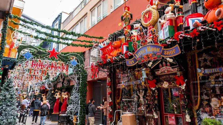 Christmas Markets In Athens