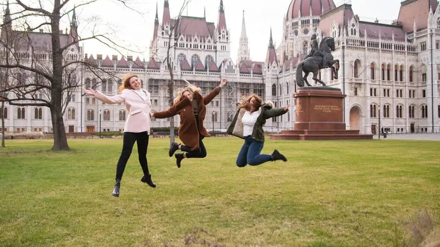 Shutterstock 1937153776 1