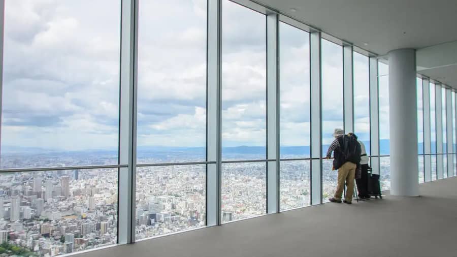 Shutterstock 2474328131