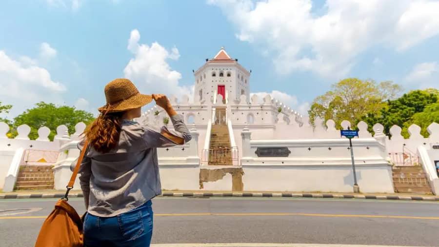 Shutterstock 1055180072