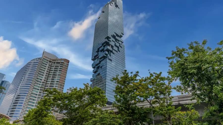 Shutterstock 2480908619