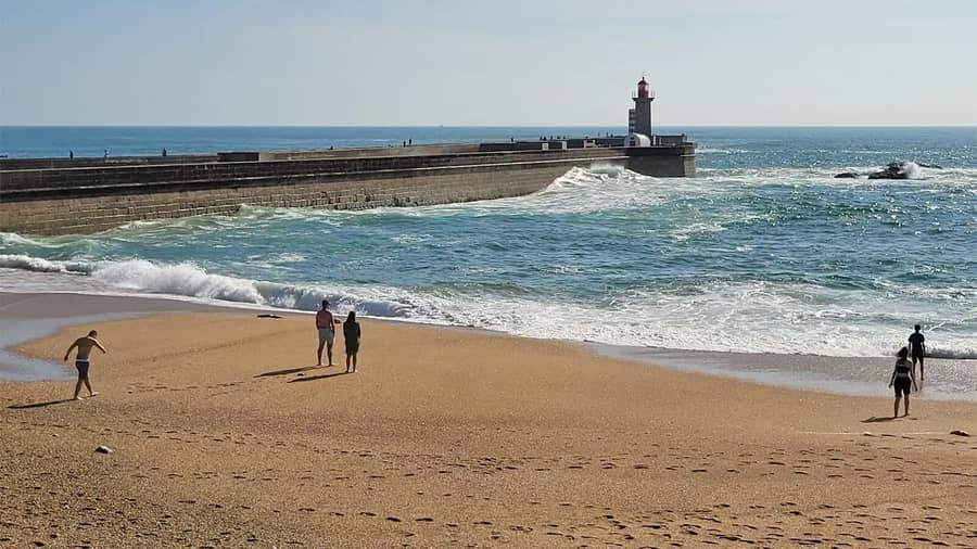 Porto Foz Do Douro Beach