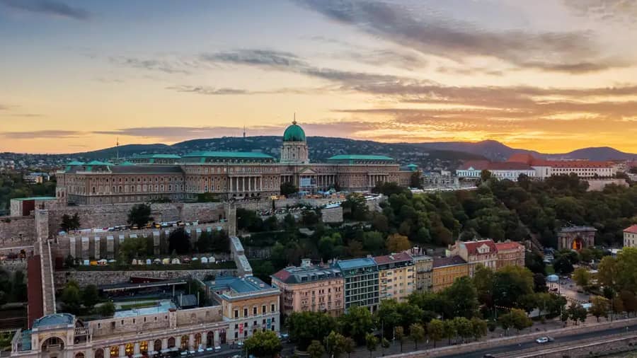 Shutterstock 1481387612 1