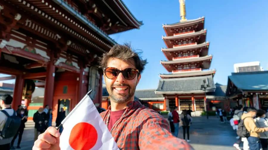 Shutterstock 2340879621