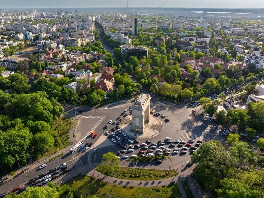 Shutterstock 2637774715 1